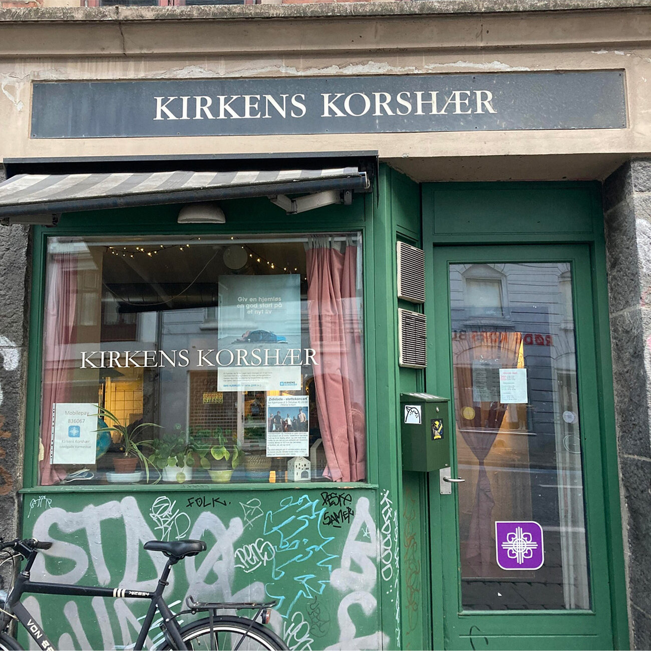 3-aspect-ratio-1300-1300