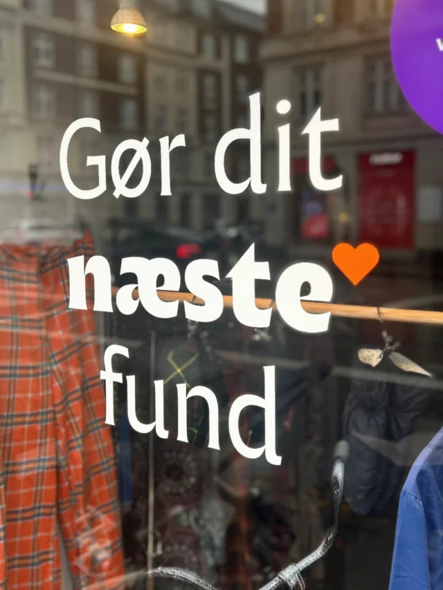 Naeste_Fund_Vindue-aspect-ratio-250-260