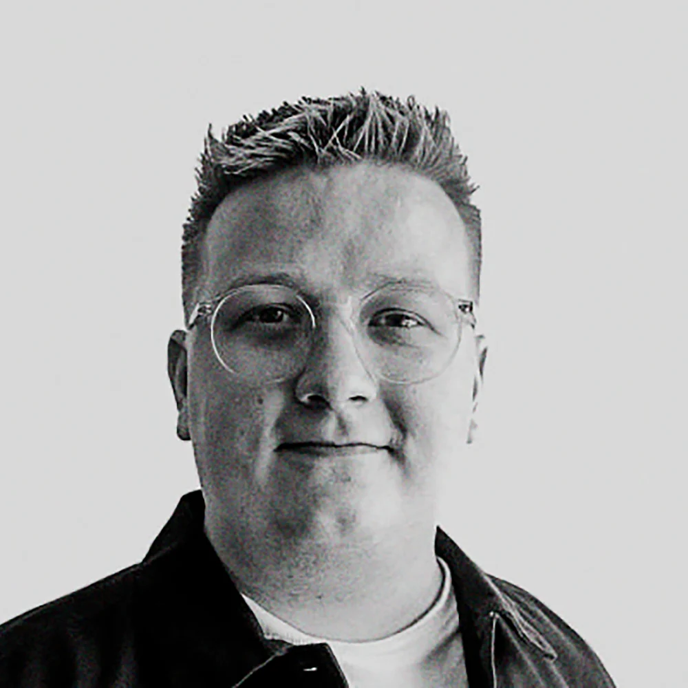 Tobias_Sonne_1000-aspect-ratio-1000-1000