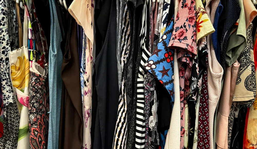 Toej_1-aspect-ratio-1000-580