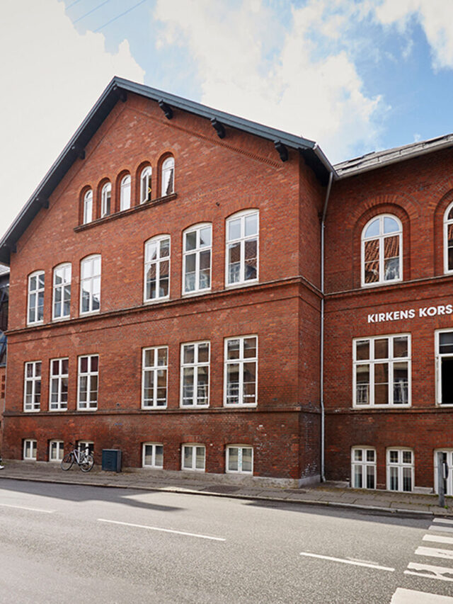 Ungetilbuddet-Haldor-Huset_facade-aspect-ratio-250-260