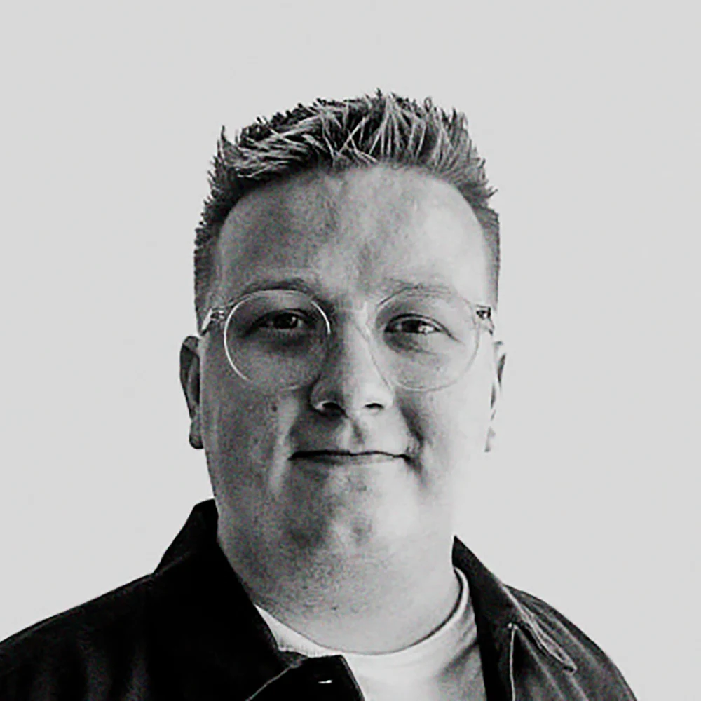 Tobias_Sonne_1000-aspect-ratio-1000-1000